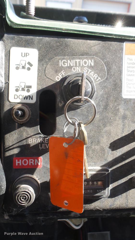 image for item ED9083 2000 Kawasaki Mule utility vehicle