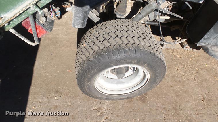 image for item ED9083 2000 Kawasaki Mule utility vehicle