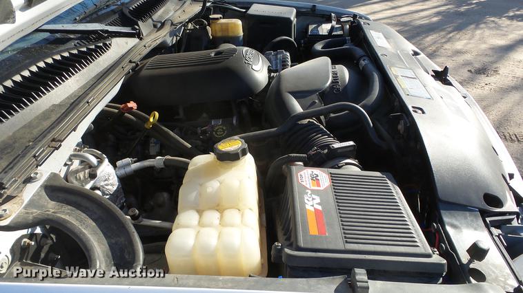 image for item EF9339 2001 Chevrolet Silverado 1500 Ext. Cab pickup truck