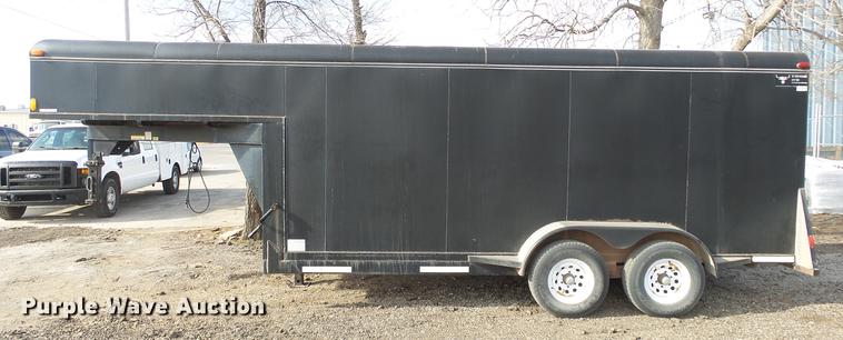 image for item EF9425 2002 Iron Ox enclosed cargo trailer