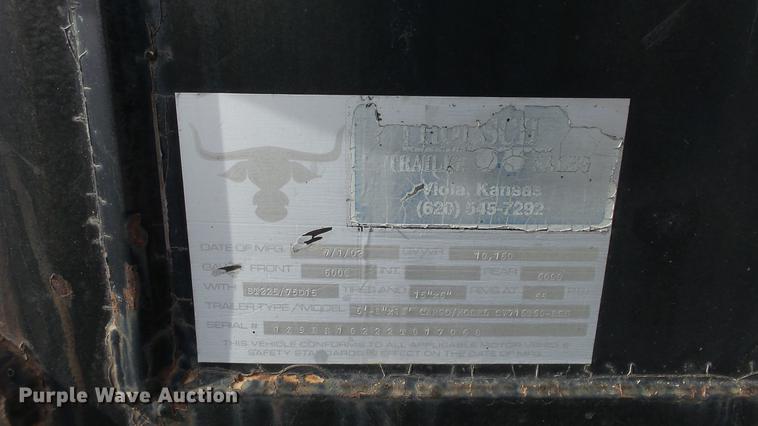 image for item EF9425 2002 Iron Ox enclosed cargo trailer