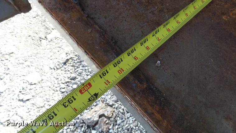 image for item EF9425 2002 Iron Ox enclosed cargo trailer