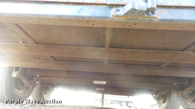 image for item EF9425 2002 Iron Ox enclosed cargo trailer