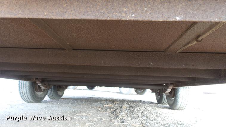 image for item EF9425 2002 Iron Ox enclosed cargo trailer