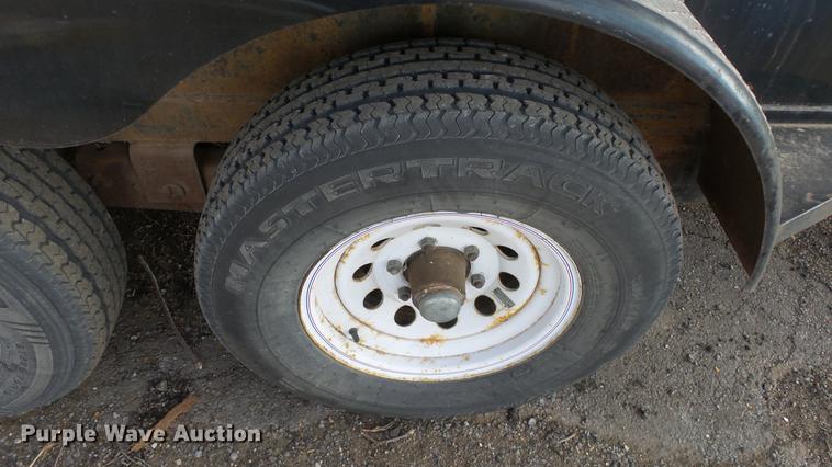 image for item EF9425 2002 Iron Ox enclosed cargo trailer