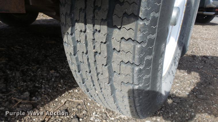 image for item EF9425 2002 Iron Ox enclosed cargo trailer