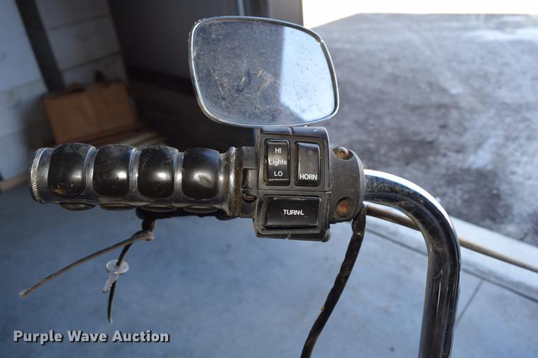 image for item EH9649 1985 Harley Davidson Super Glide motorcycle