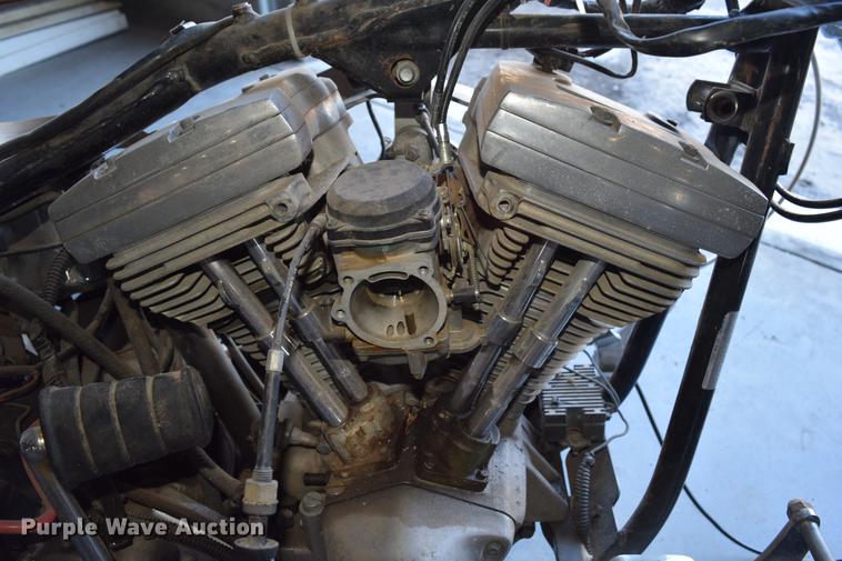 image for item EH9649 1985 Harley Davidson Super Glide motorcycle