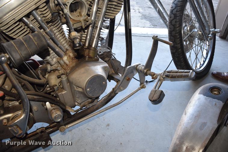 image for item EH9649 1985 Harley Davidson Super Glide motorcycle