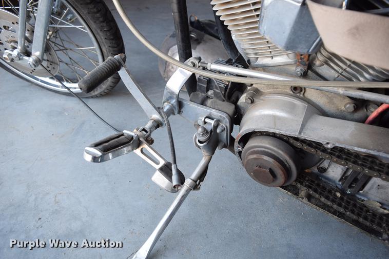 image for item EH9649 1985 Harley Davidson Super Glide motorcycle