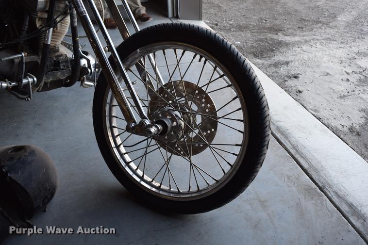 image for item EH9649 1985 Harley Davidson Super Glide motorcycle