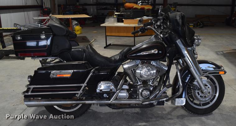 image for item EH9650 1999 Harley Davidson FLHTCI Electra Glide Classic motorcycle