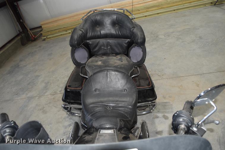 image for item EH9650 1999 Harley Davidson FLHTCI Electra Glide Classic motorcycle