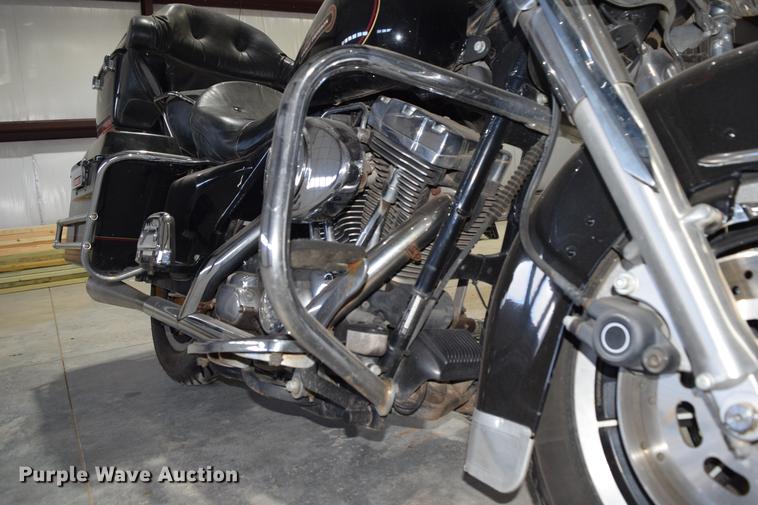 image for item EH9650 1999 Harley Davidson FLHTCI Electra Glide Classic motorcycle