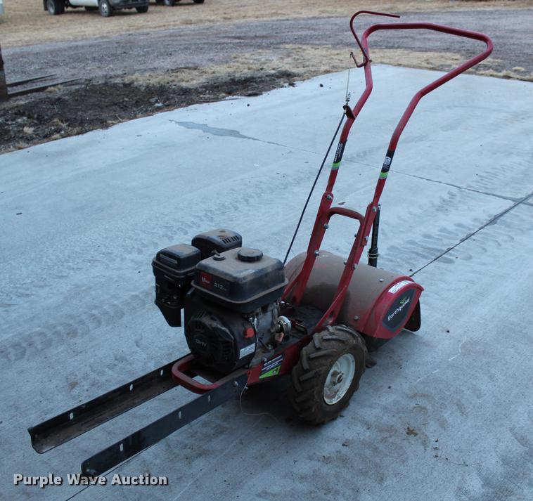 Earthquake 6015V rear tine tiller in Phillipsburg, KS Item EH9684