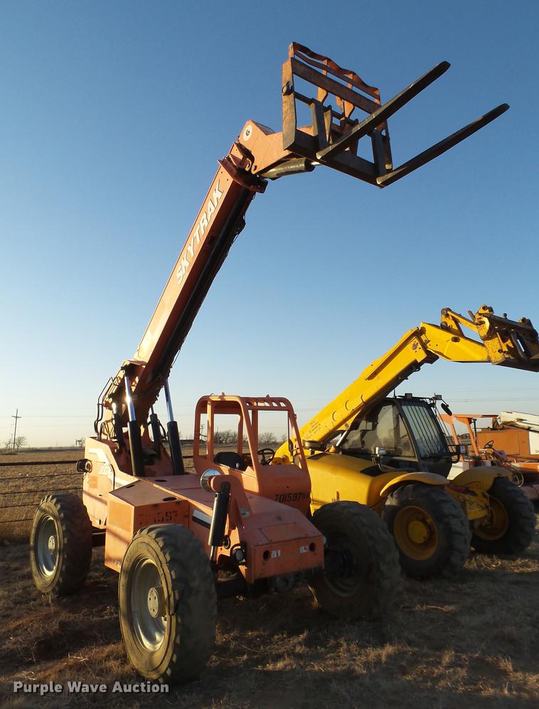 image for item EI9519 2007 SkyTrak 6036 telehandler