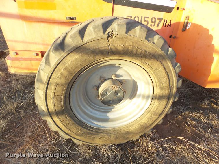 image for item EI9519 2007 SkyTrak 6036 telehandler