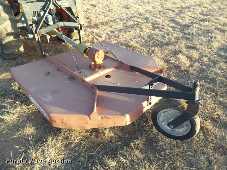 image for item EI9526 Kubota L2500D MFWD tractor