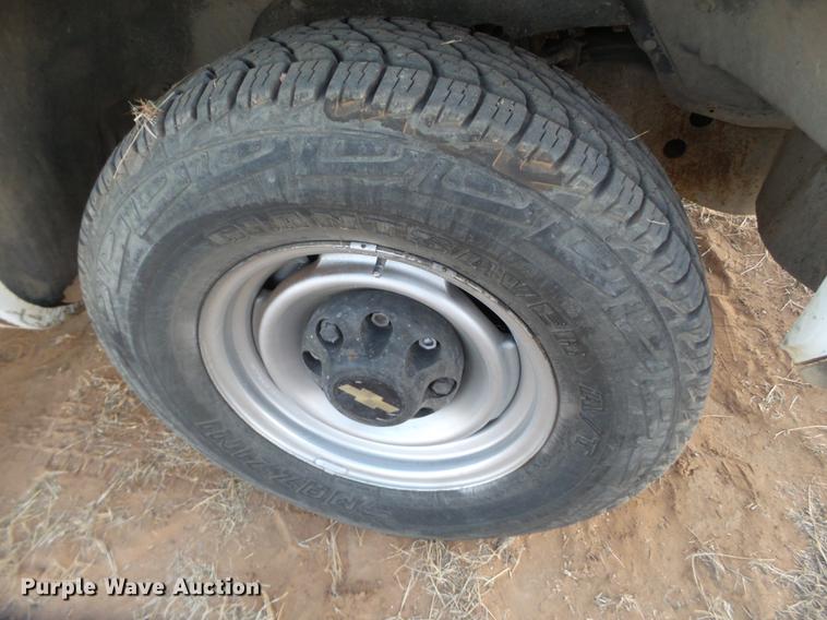 image for item EI9527 1992 Chevrolet 2500HD utility bed pickup truck