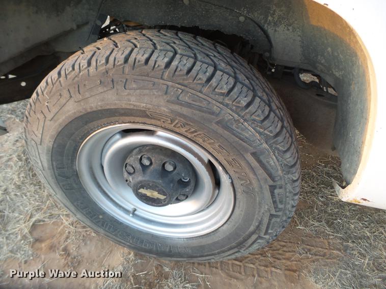 image for item EI9527 1992 Chevrolet 2500HD utility bed pickup truck