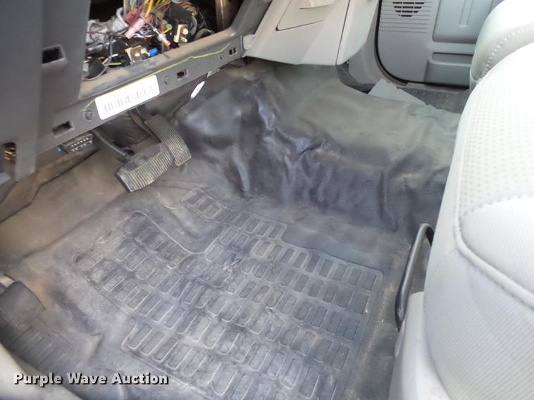 image for item EI9529 2008 Ford F250 Super Duty pickup truck