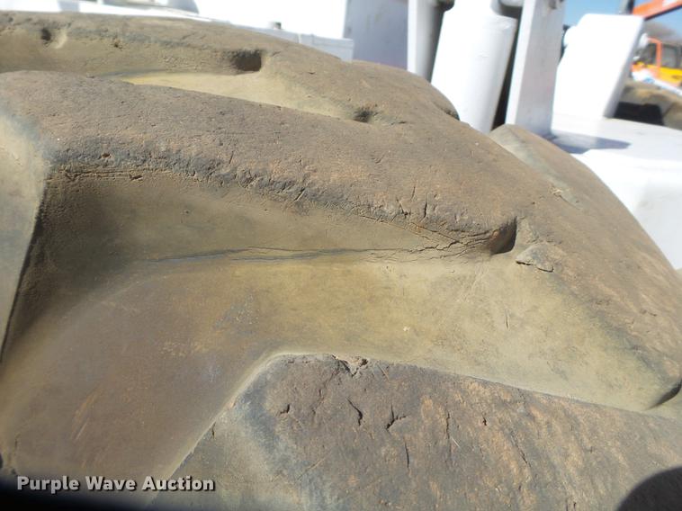 image for item EI9540 Square Shooter SS1048 telehandler