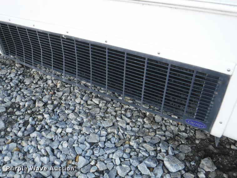 image for item J5508 2005 Ford E450 shuttle bus