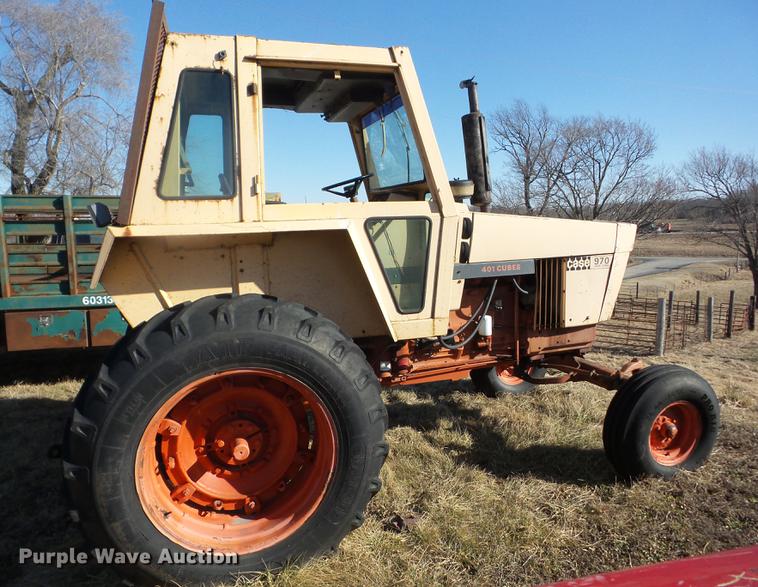 image for item J8539 1972 Case 970 tractor