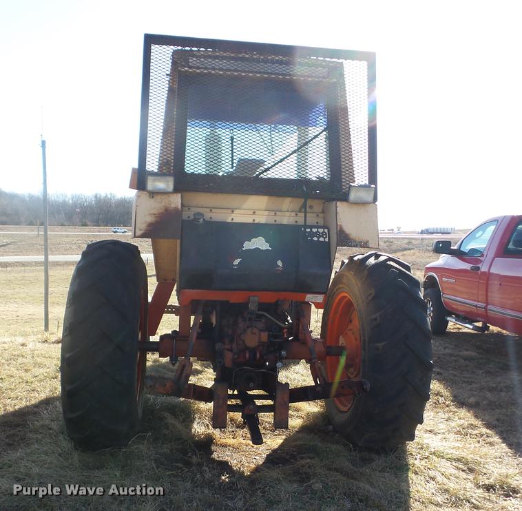 image for item J8539 1972 Case 970 tractor