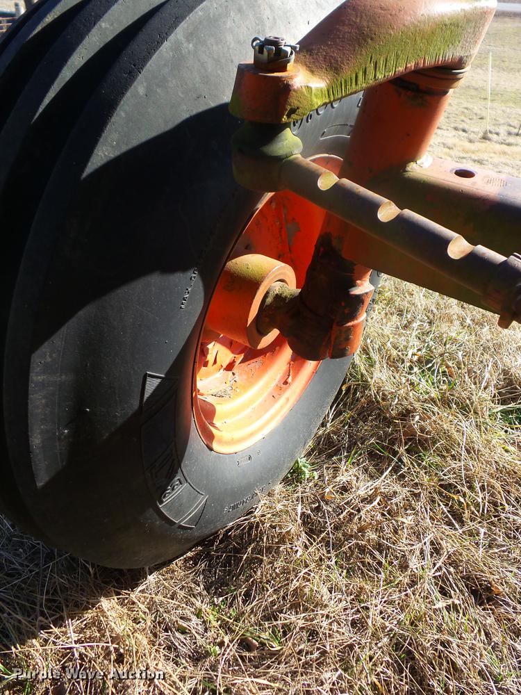 image for item J8539 1972 Case 970 tractor