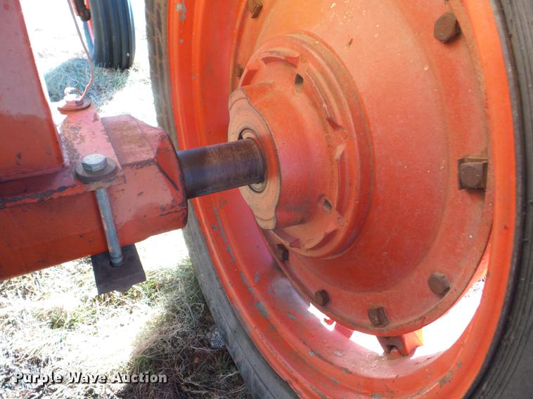 image for item J8539 1972 Case 970 tractor