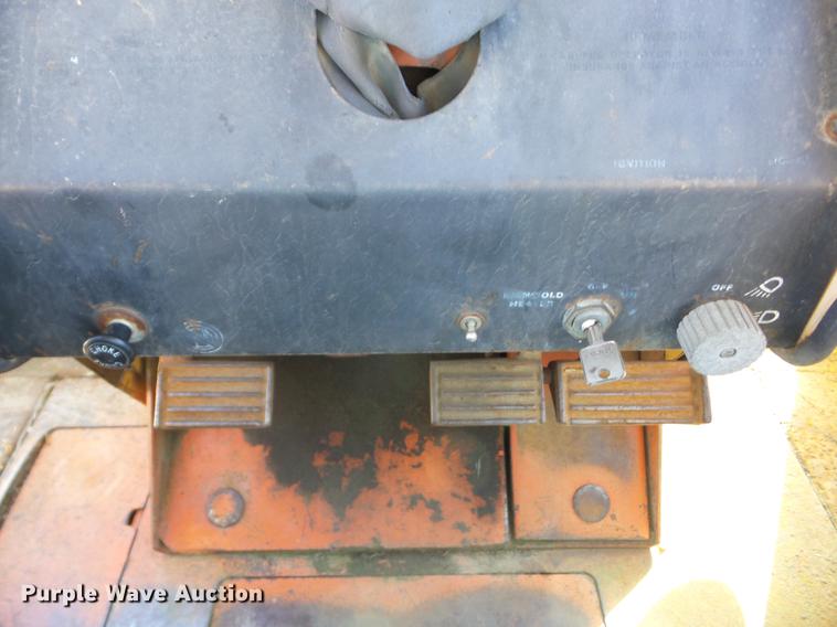 image for item J8539 1972 Case 970 tractor