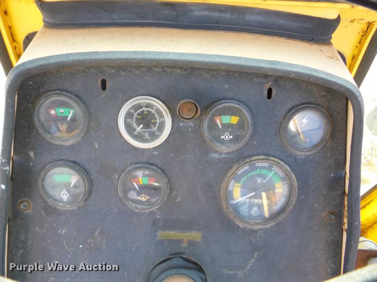 image for item J8539 1972 Case 970 tractor