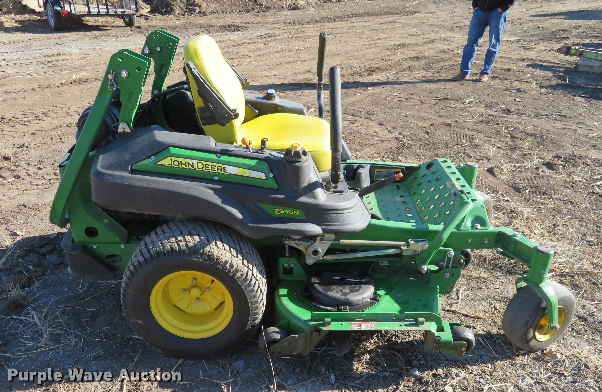 John Deere Z930M ZTrak lawn mower in Andover, KS Item DF9876 sold Purple Wave