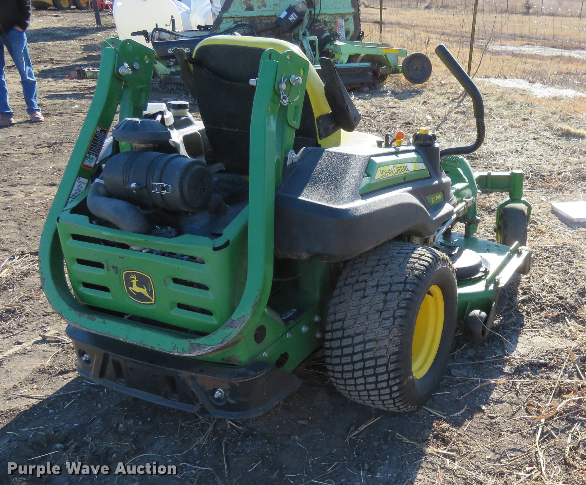 John Deere Z930M ZTrak lawn mower in Andover, KS Item DF9876 sold Purple Wave