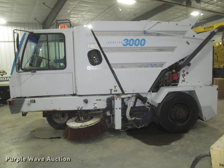 image for item DA3071 Johnston 3000 sweeper