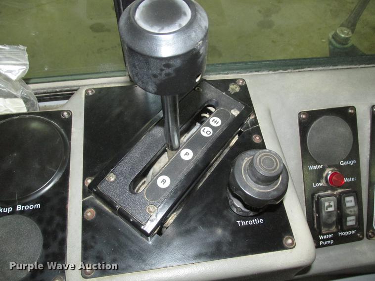 image for item DA3071 Johnston 3000 sweeper