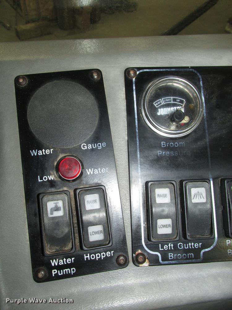 image for item DA3071 Johnston 3000 sweeper