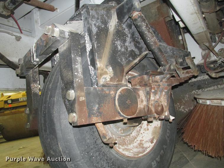 image for item DA3071 Johnston 3000 sweeper