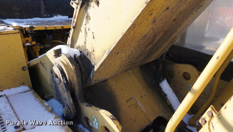 image for item DB0347 1993 Caterpillar 330 L excavator