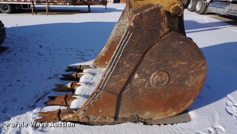 image for item DB0347 1993 Caterpillar 330 L excavator