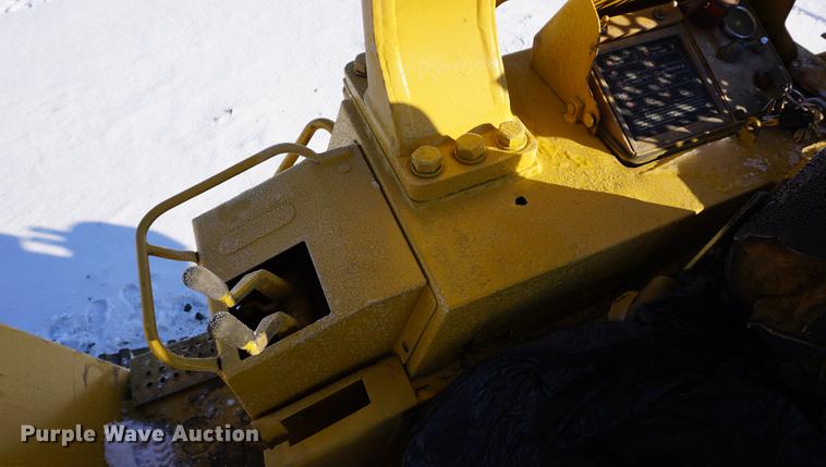 image for item DB0348 1984 Caterpillar 963 track loader