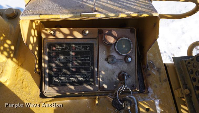 image for item DB0348 1984 Caterpillar 963 track loader