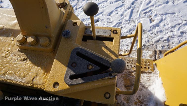 image for item DB0348 1984 Caterpillar 963 track loader
