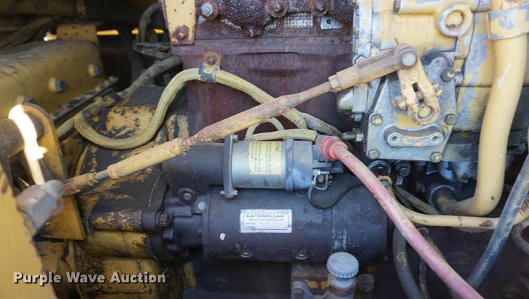 image for item DB0348 1984 Caterpillar 963 track loader