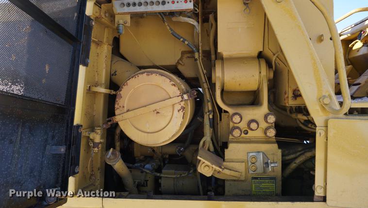 image for item DB0348 1984 Caterpillar 963 track loader