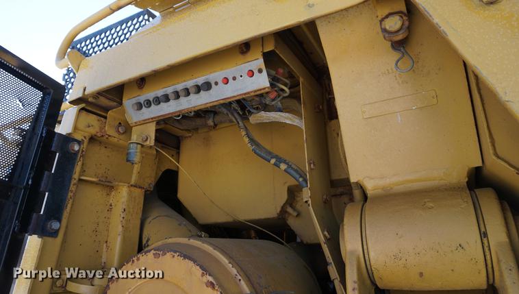 image for item DB0348 1984 Caterpillar 963 track loader