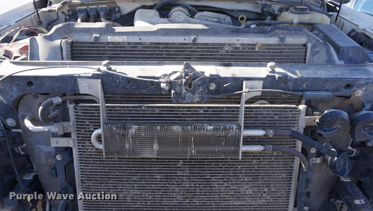 image for item DB0364 2008 Ford F250 Super Duty Super Cab utility bed pickup truck