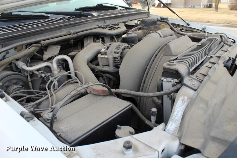 image for item DB6621 2007 Ford F350 Super Duty Crew Cab flatbed pickup truck