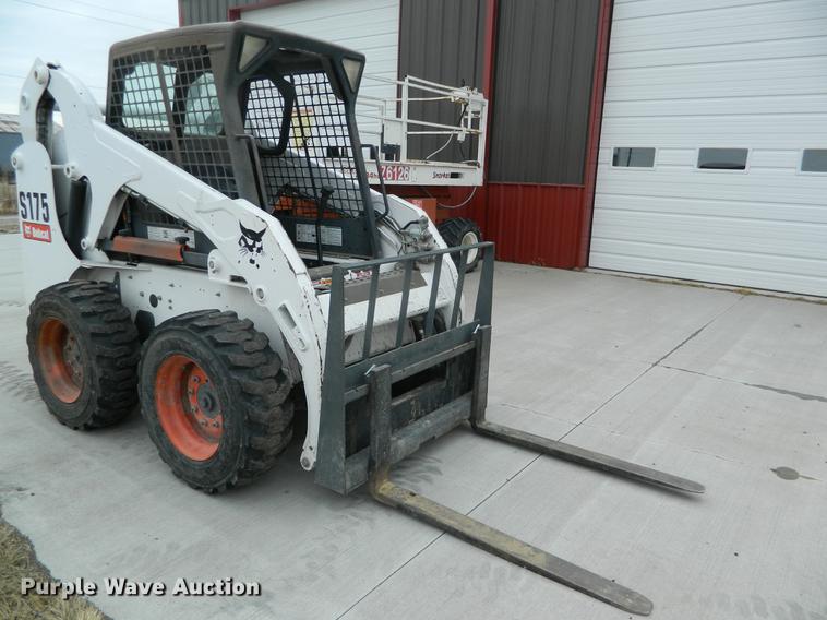 image for item DB6645 2007 Bobcat S175 skid steer